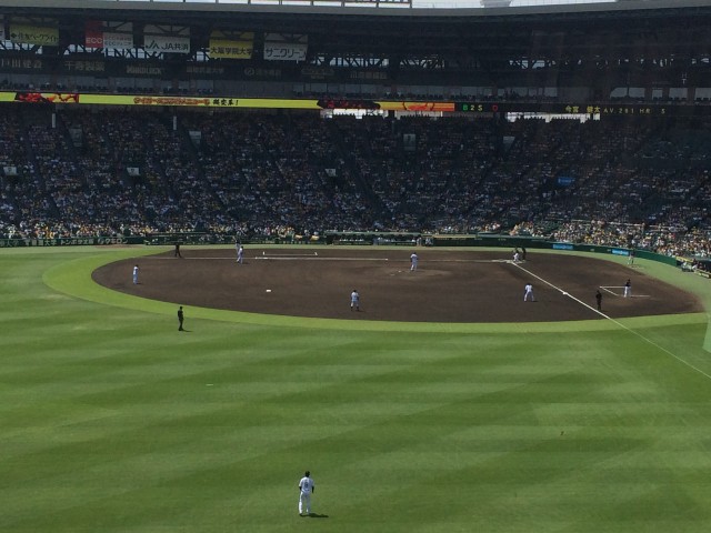 初めて甲子園に入ったときは、やっぱり感動しました！！